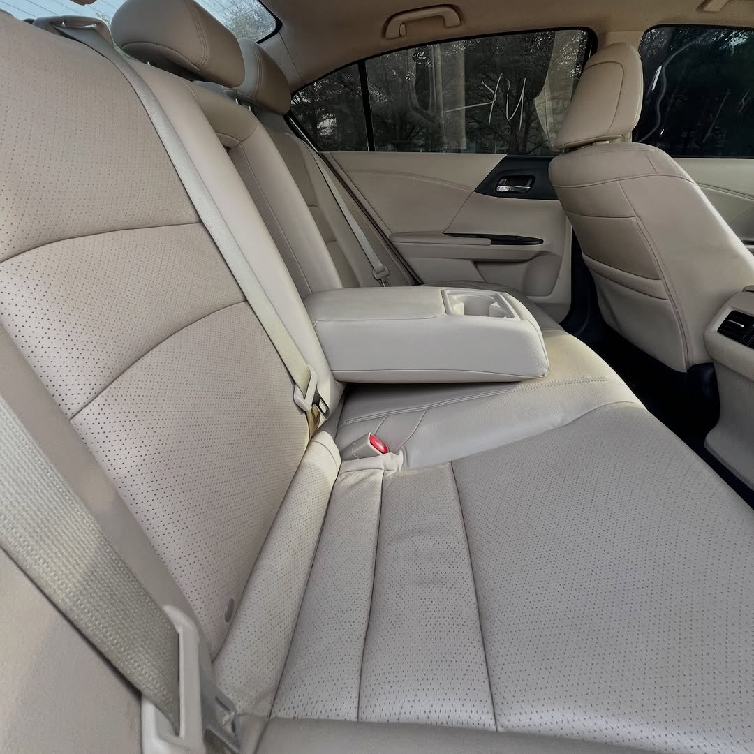 2016 Honda Accord: Unbeatable Value, Impeccably Clean