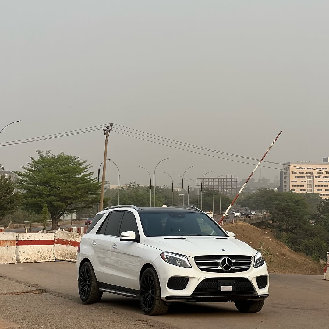 Luxury Redefined: 2018 Mercedes GLE400