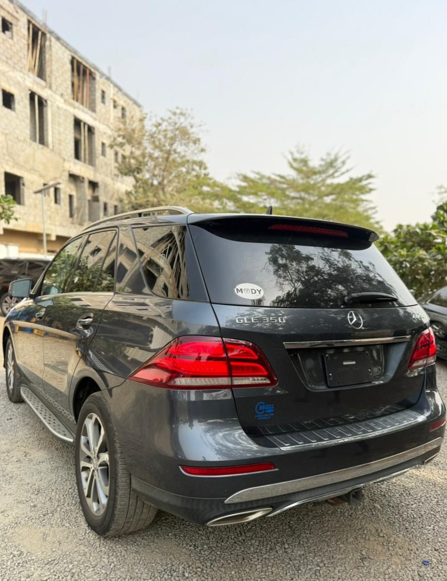 Ultra-Clean 2017 GLE350: Keyless, CarPlay & Genuine Duty ✅