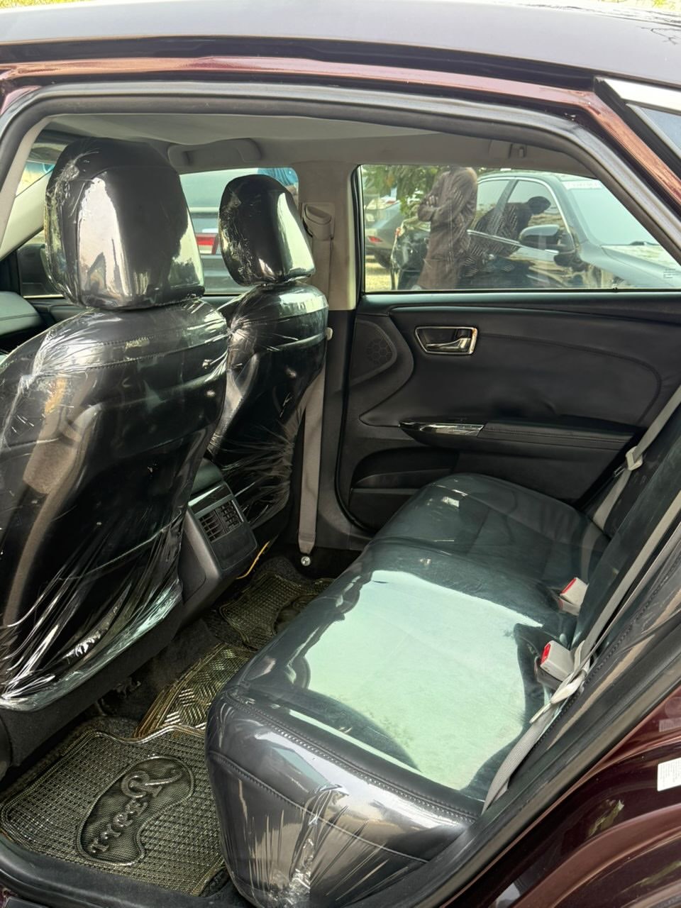 2013 Toyota Avalon XLE: Luxury Upgrades, Spotless & Ready