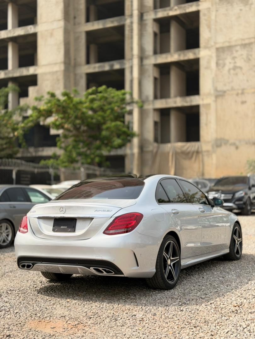 Luxury Power: 2016 Mercedes C450, Duty Paid