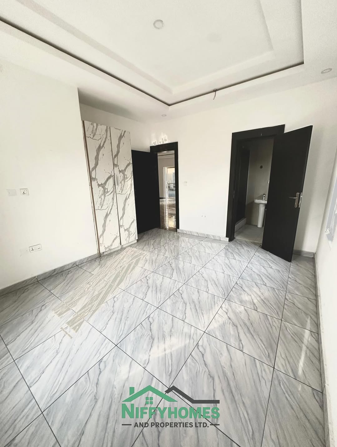 Lekki’s Newest Gem: 2BR with Premium Finishes