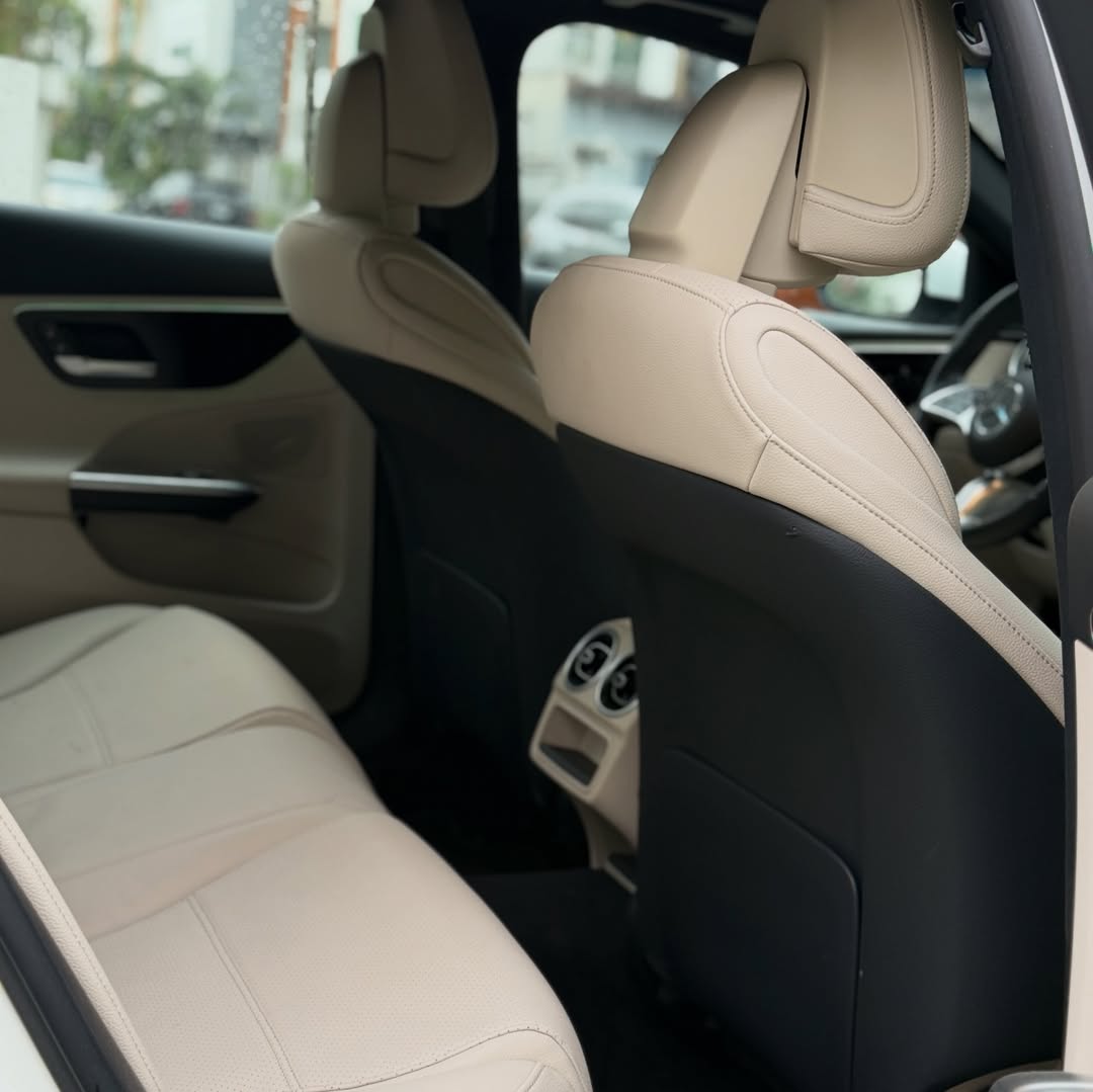 2023 Mercedes-Benz C300: Luxury Redefined