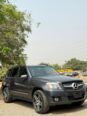2009 Mercedes GLK350: Luxury SUV, Impeccably Maintained