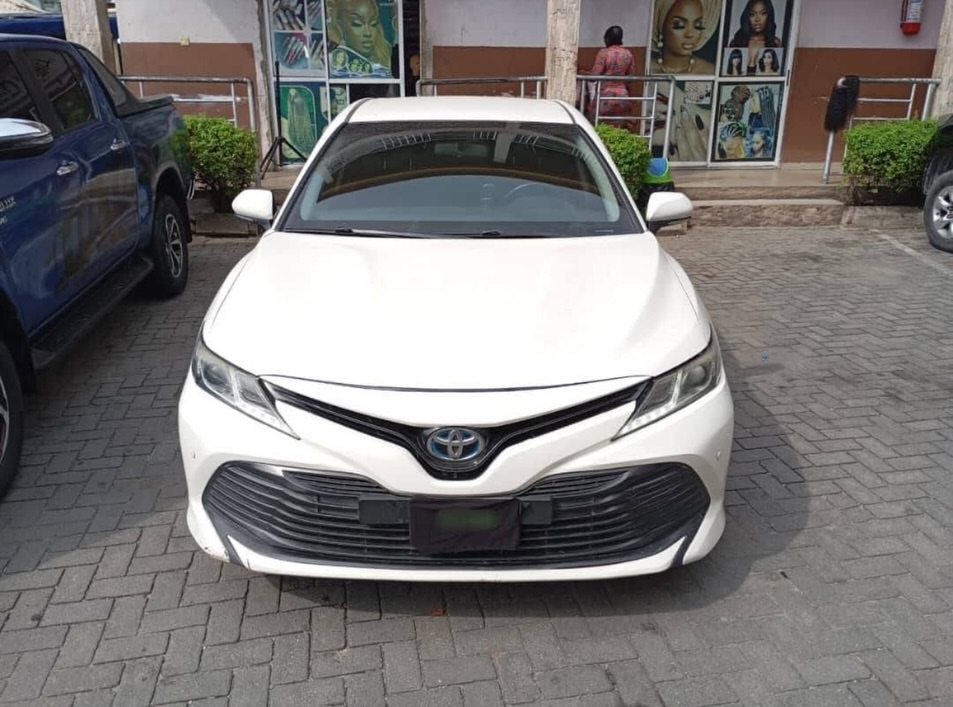 2019 Camry: Flawless & Fuel-Efficient