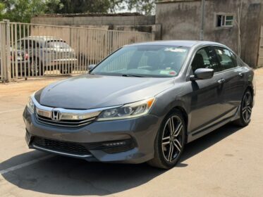 2017 Honda Accord EX-L: Luxury & Value for ₦14.5M