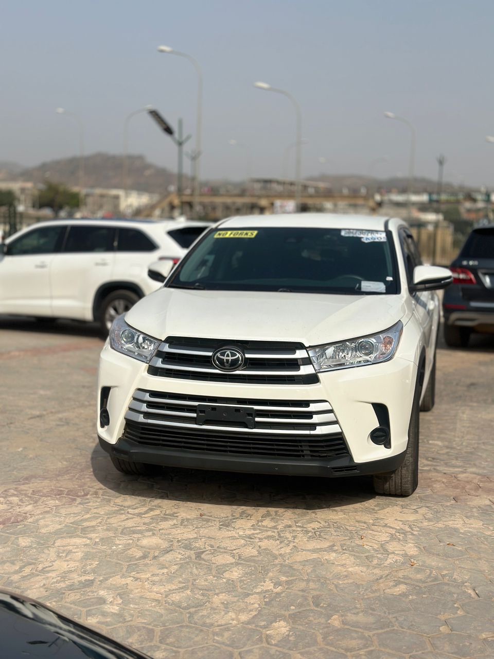 2019 Toyota Highlander: Luxury SUV, 42M