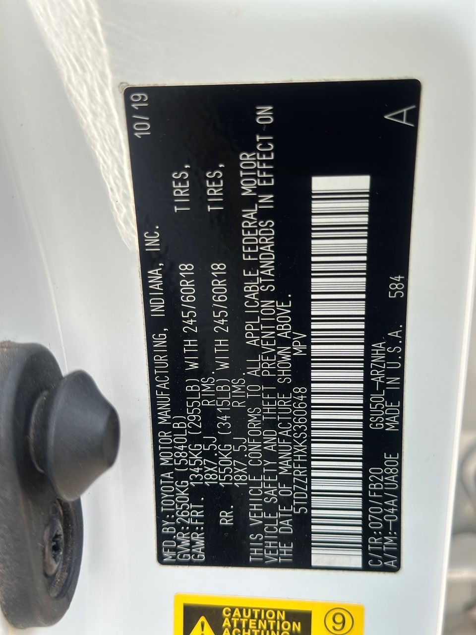 2019 Toyota Highlander: Luxury SUV, 42M