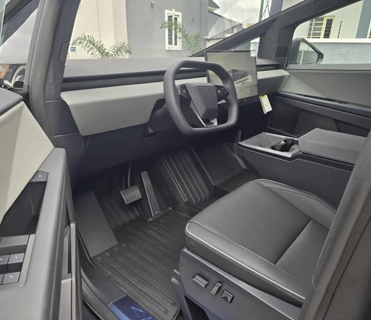 Own the Future: 2025 Tesla Cybertruck Ready Now