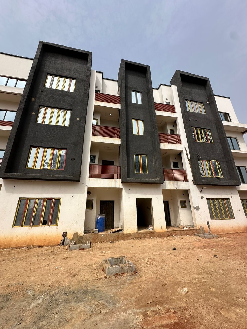 Prime 2-Bed Apartments in Lifecamp | N90M