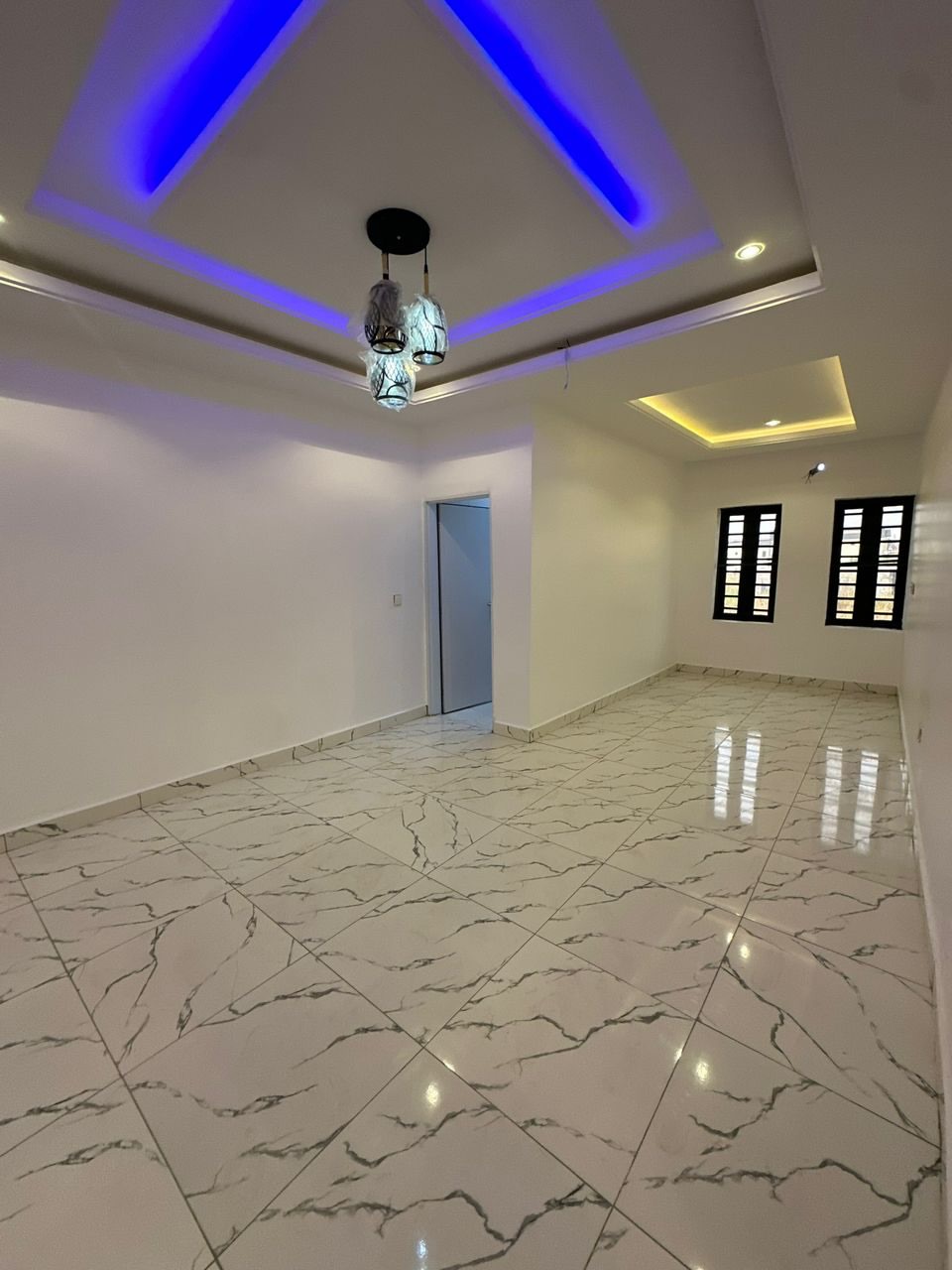 Your Dream Family Haven: Spacious 4-Bed Duplex in Lugbe