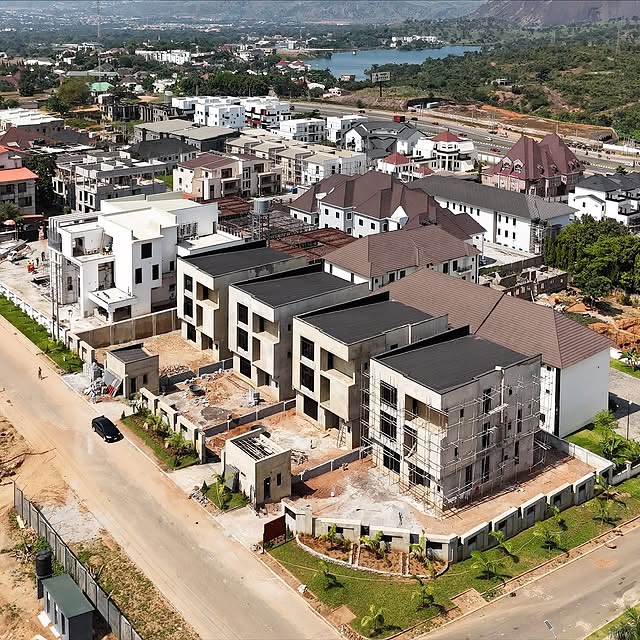 Luxury 5-Bedroom Duplex in Asokoro’s Serene Haven
