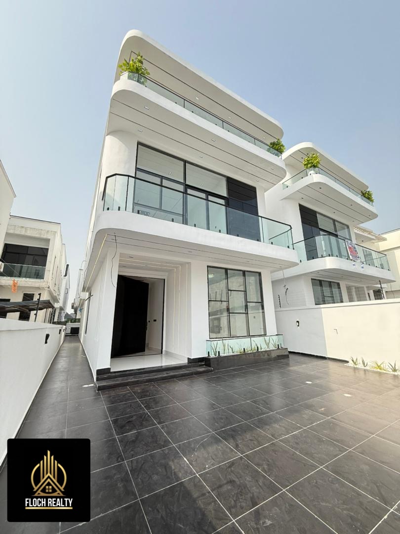 Modern 5-Bed Smart Home with Pool in Lekki