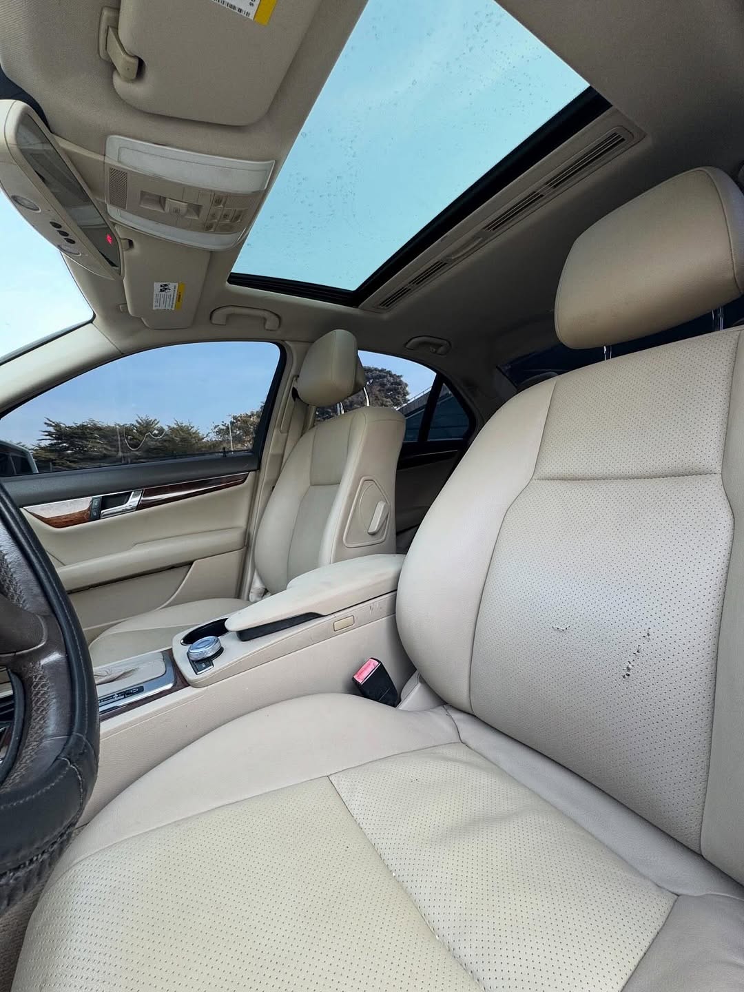 Immaculate 2011 Mercedes C300 – Duty Paid