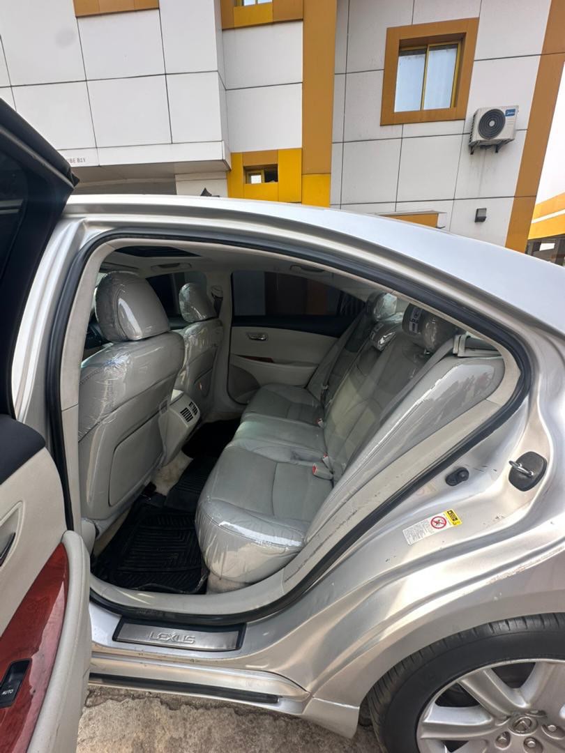 Flawless 2009 Lexus ES350: Ready to Drive