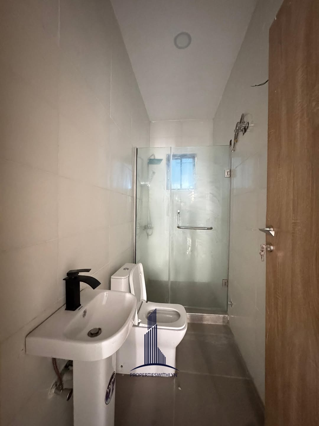 Elegant 4-Bed Terrace Duplex with BQ in Secure Lekki Estate