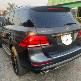 Luxury Loaded 2016 GLE350: Panoramic & Full Options