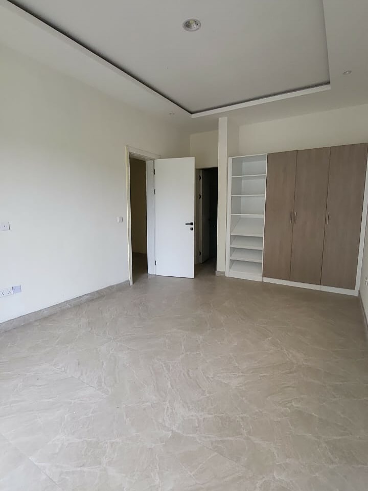 Banana Island Majesty: 5-Bedroom Duplex with BQ & Elevator