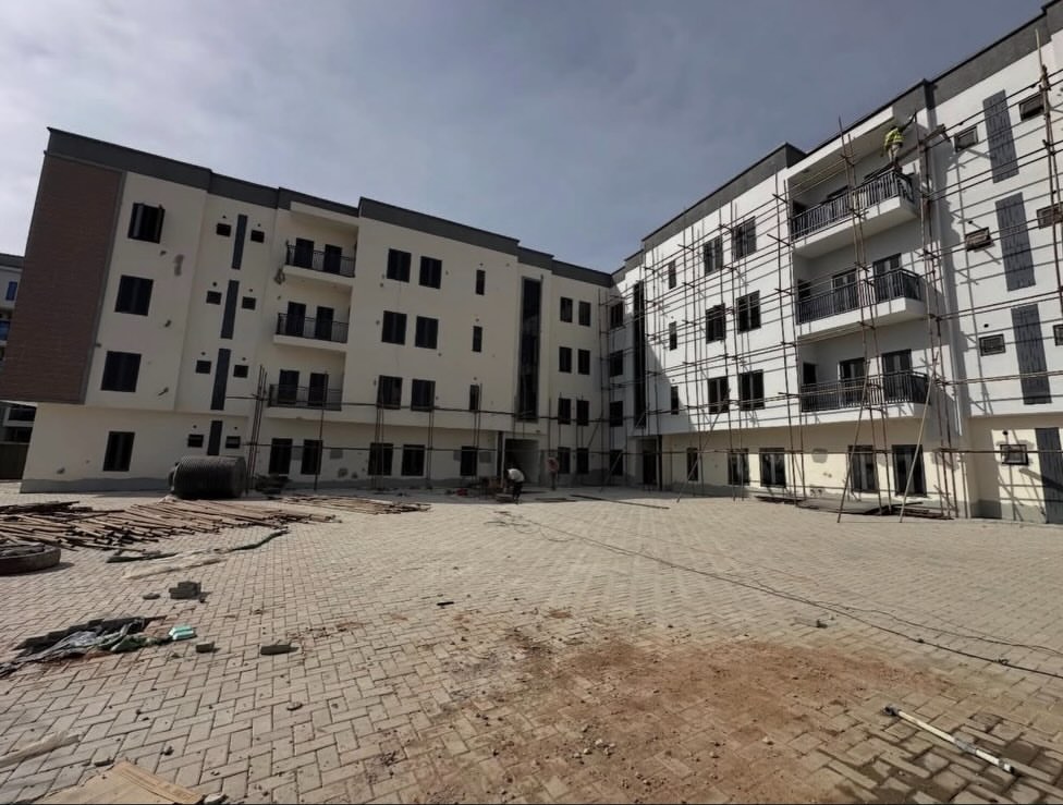 Elegant 3-Bedroom Haven with BQ in Prime Abuja
