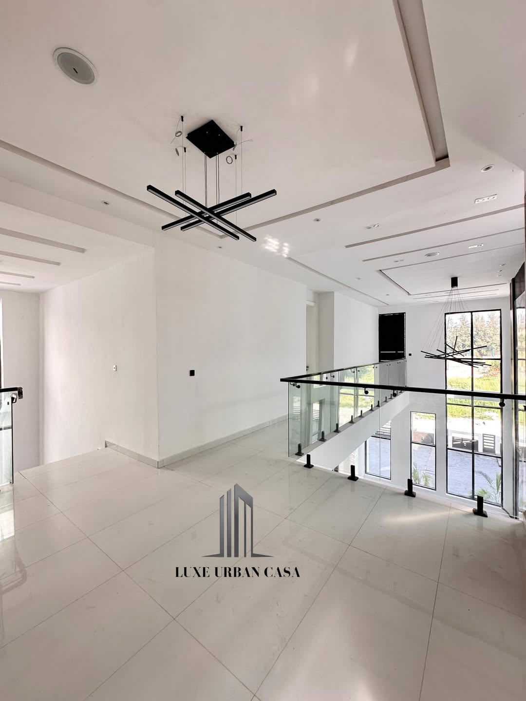 Lekki’s Ultimate 5-Bedroom Oasis with Pool