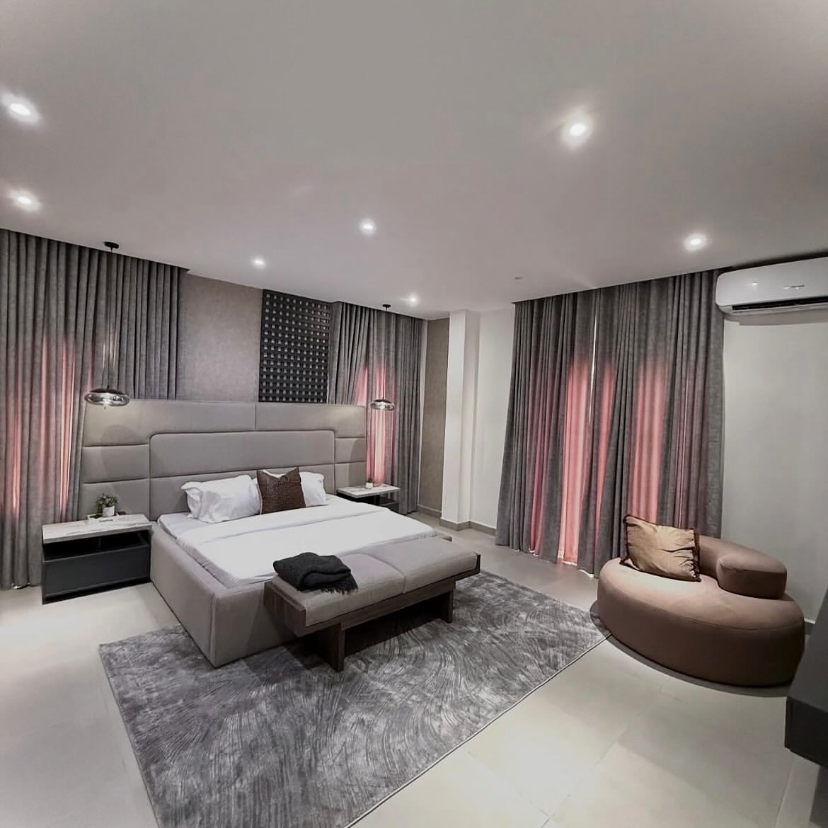 Jabi Oasis: 3BR with Pool, Gym & 24/7 Luxury