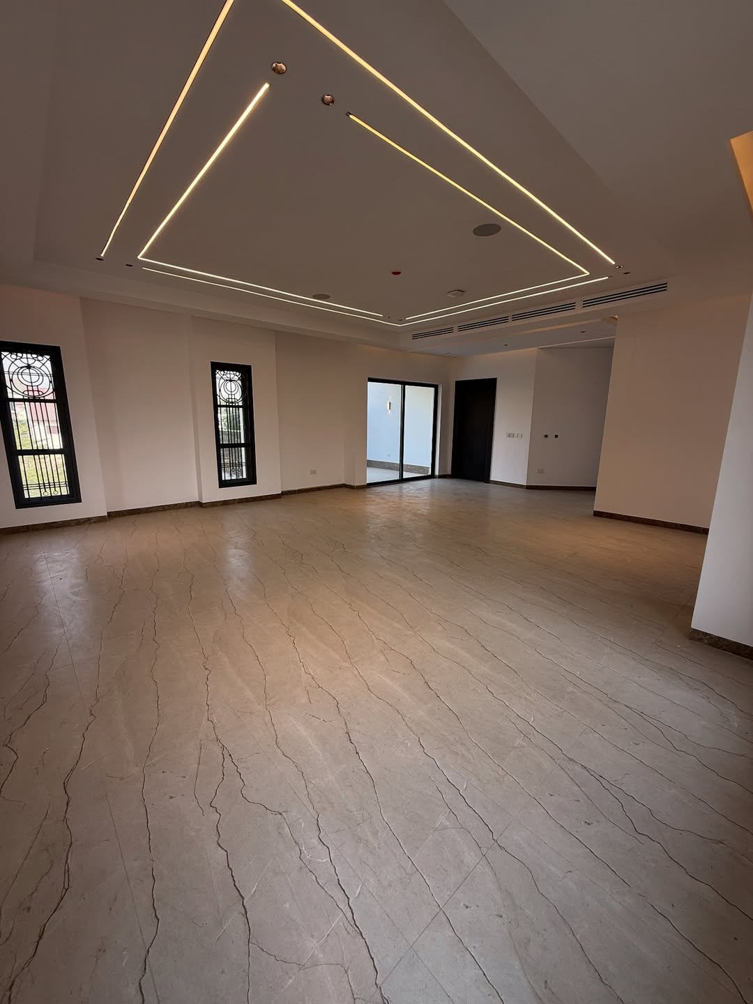 Opulent 7-Bed Smart Mansion in Serene Maitama