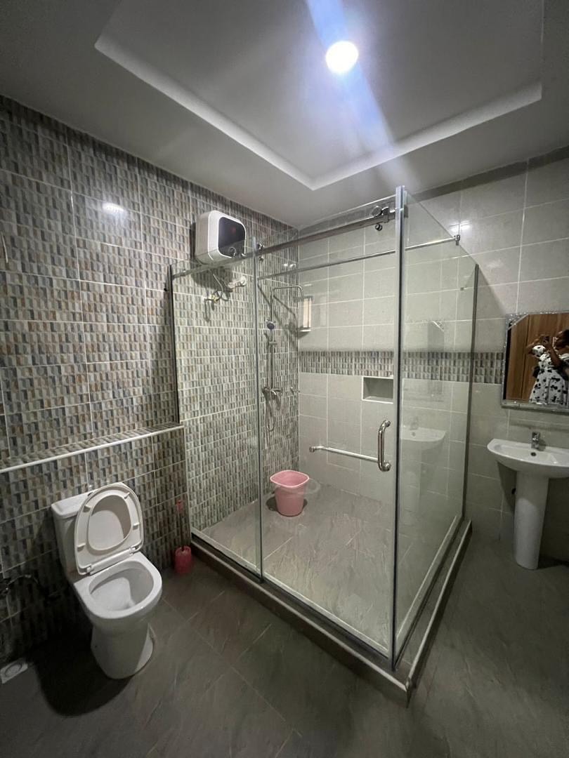 Spacious Mabushi Oasis: 4-Bed Haven with Table Tennis