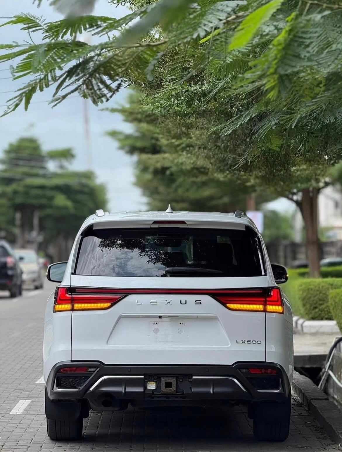2023 Lexus LX600 F-SPORT: Luxury Redefined