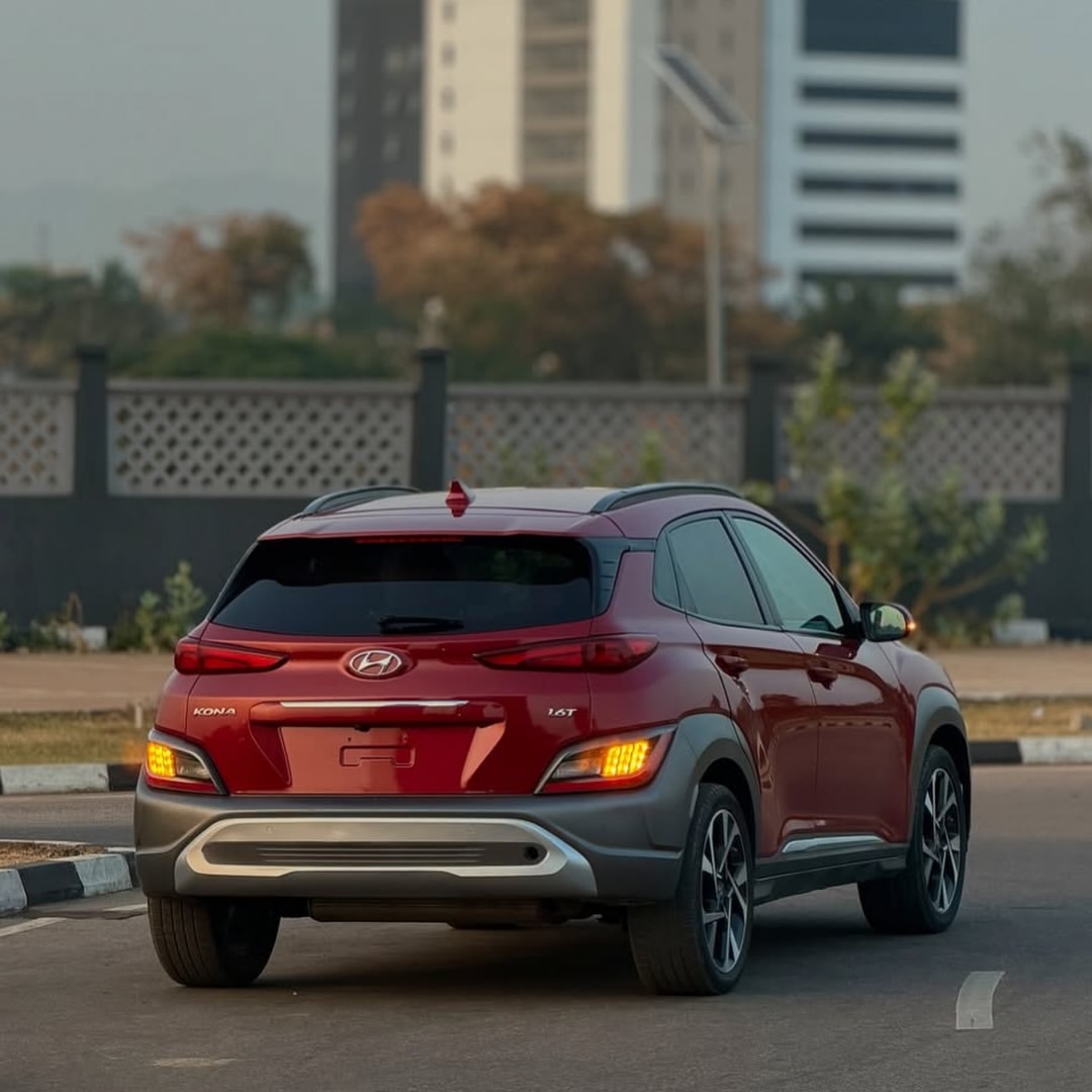 2021 Hyundai Kona: Luxury SUV, Full Option, N29M