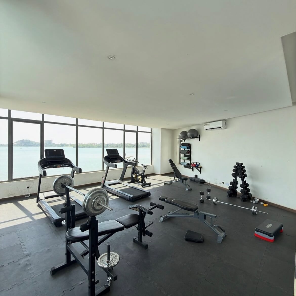 Jabi Oasis: 3BR with Pool, Gym & 24/7 Luxury