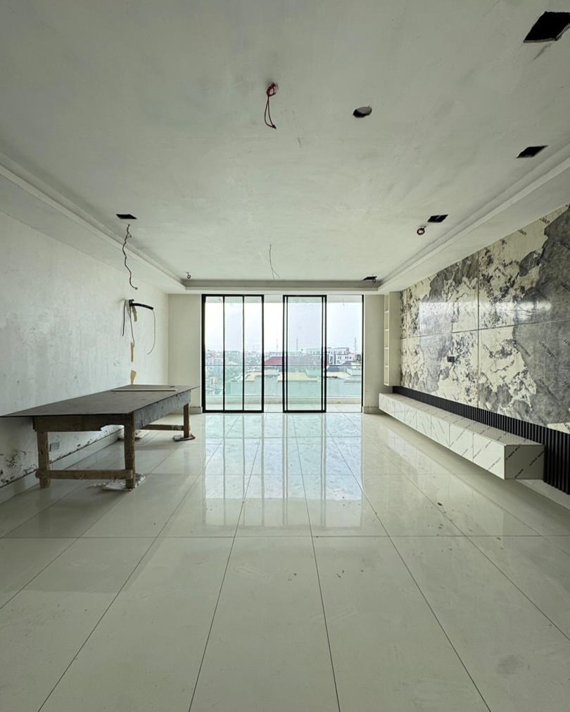 Luxury Ikate Haven: 2 & 3 Bed Apartments & Penthouse