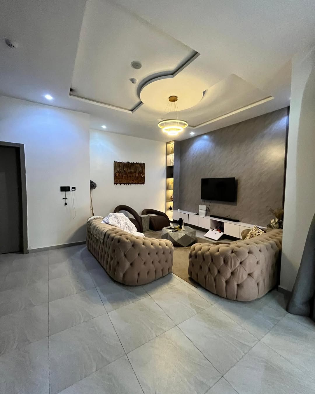 Lekki’s Finest: 4BR Terrace with BQ in Ikate