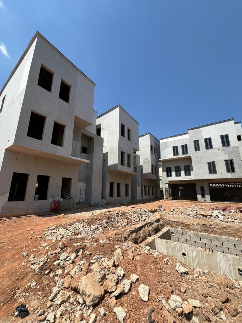 Luxury 4-Bed Townhouse in Life Camp, Abuja