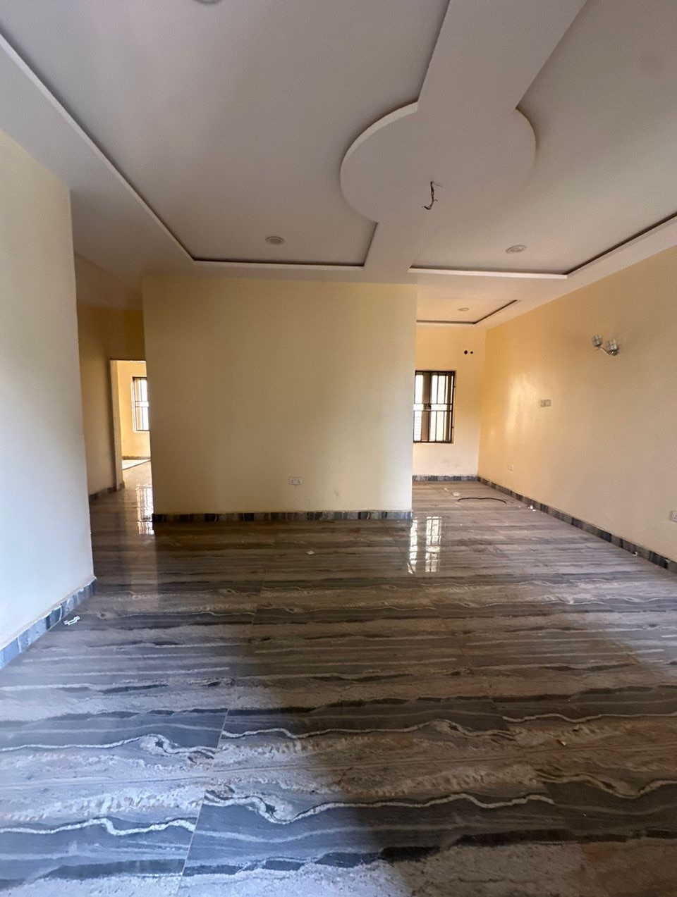 Prime Abuja Investment: 9-Unit Cashflow Gem in Durumi