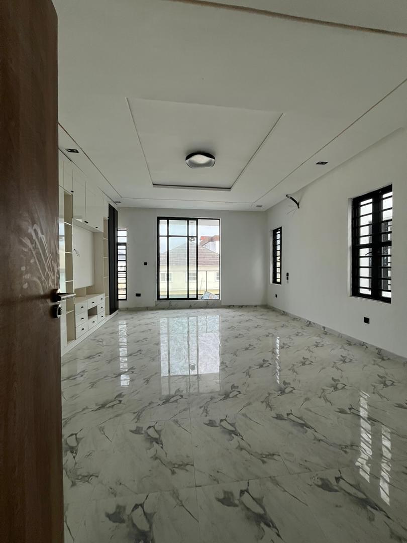 Idado’s Premier 4-Bed Duplex: Resort-Style Living in Lekki