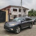 2012 Toyota Highlander V6: Luxury 7-Seater SUV, Nationwide Delivery
