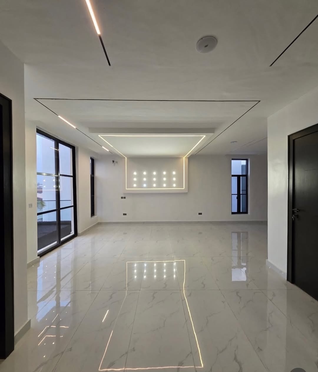 Lekki Phase 1: Your Ultimate 5-Bedroom Estate Masterpiece