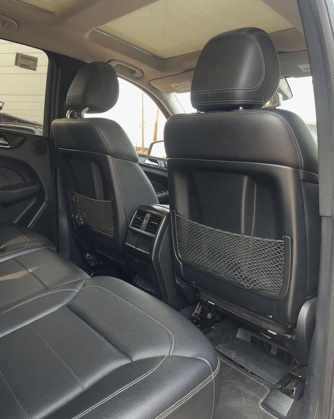 Luxury 2014 ML350: Panoramic Sunroof & 4Matic