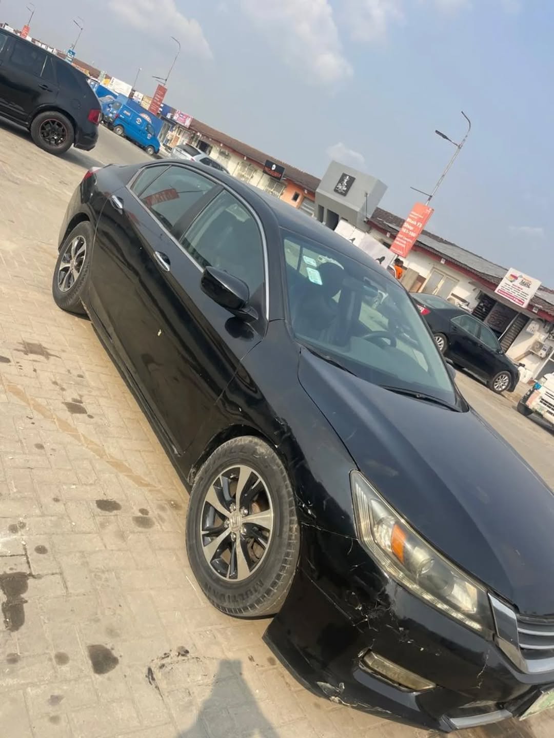 Flawless 2013 Honda Accord: Perfect AC, Body & Legs