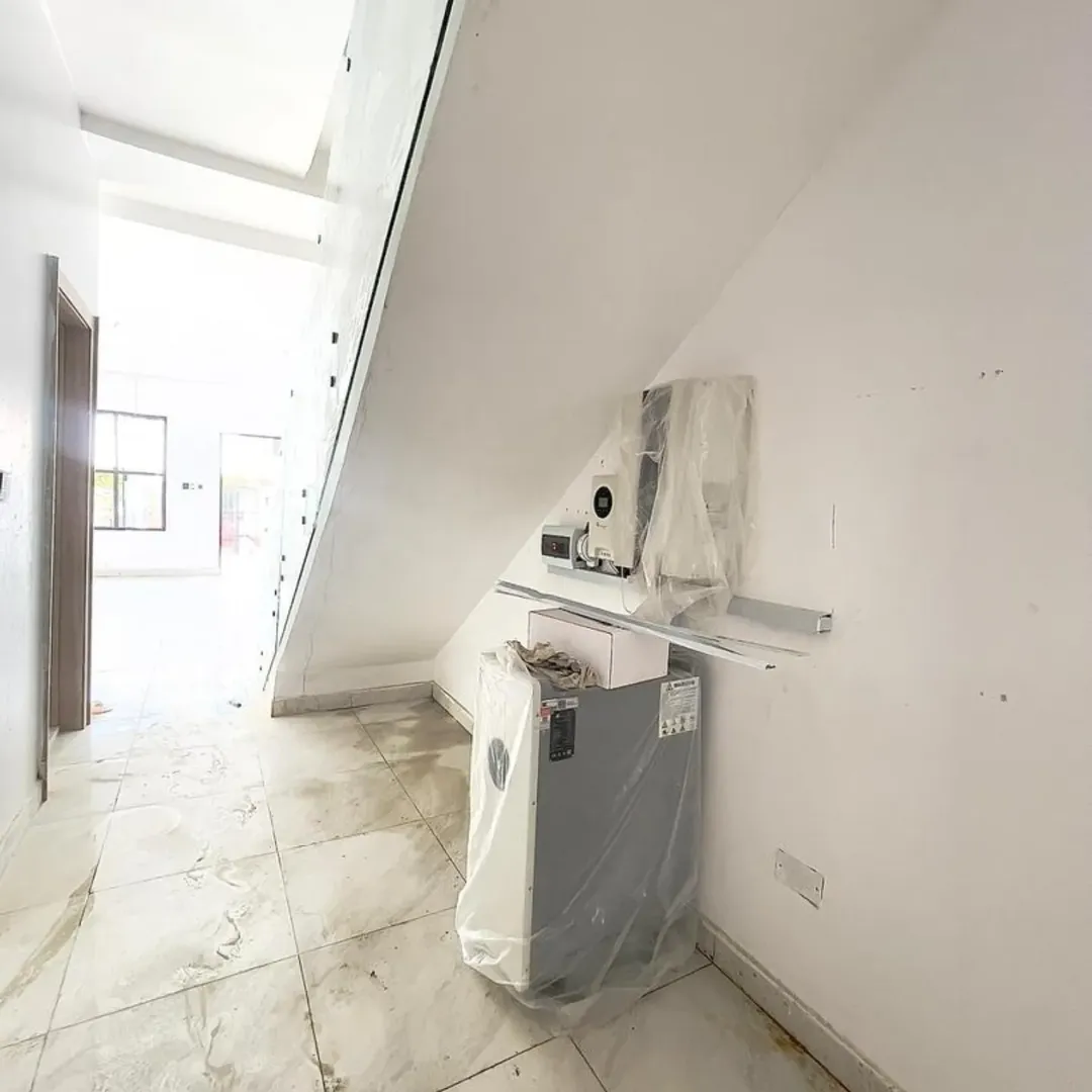 Chevron’s Smart 4-Bed Duplex with BQ & Luxury Finishes