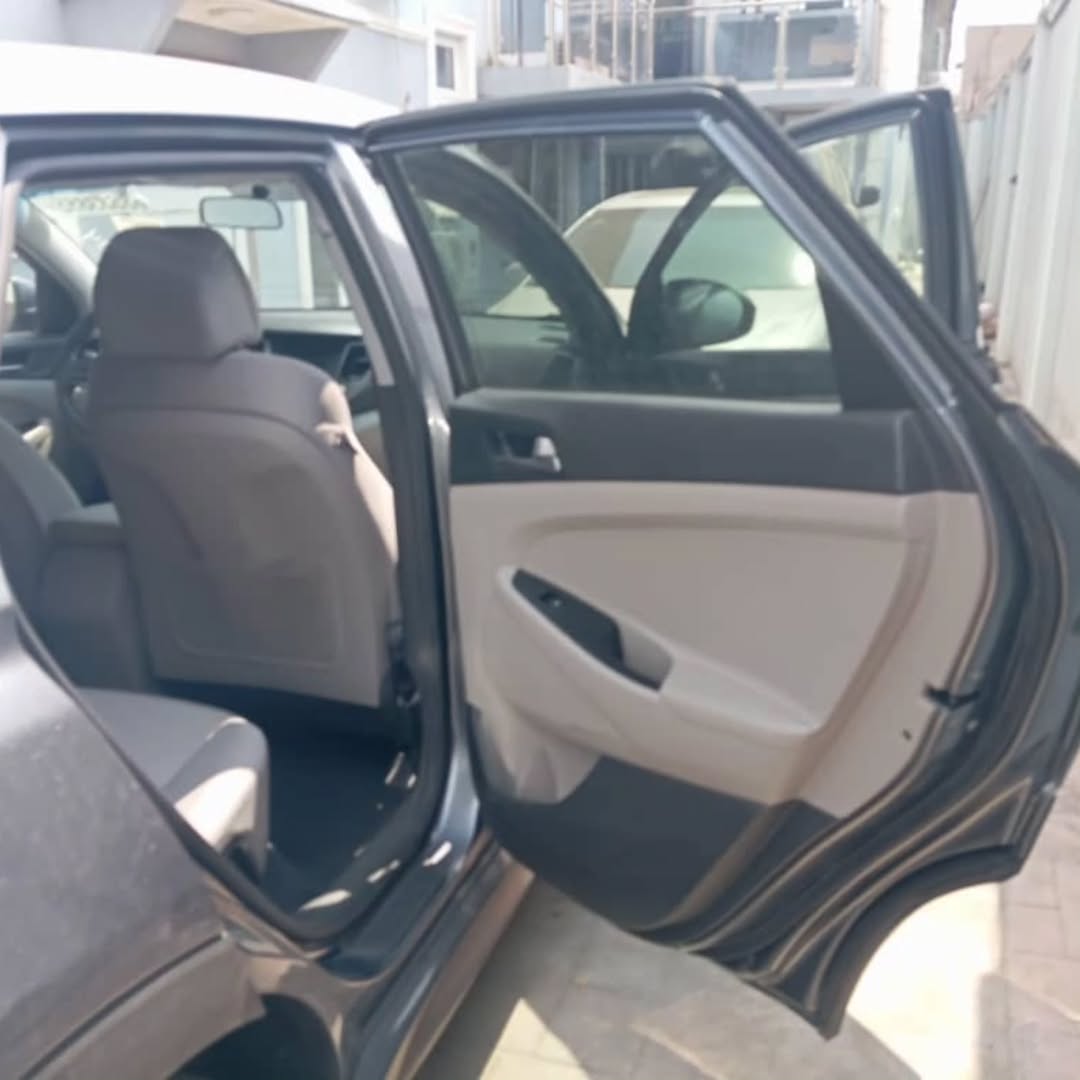 Luxury Hyundai Tucson: Full Options, Direct Owner