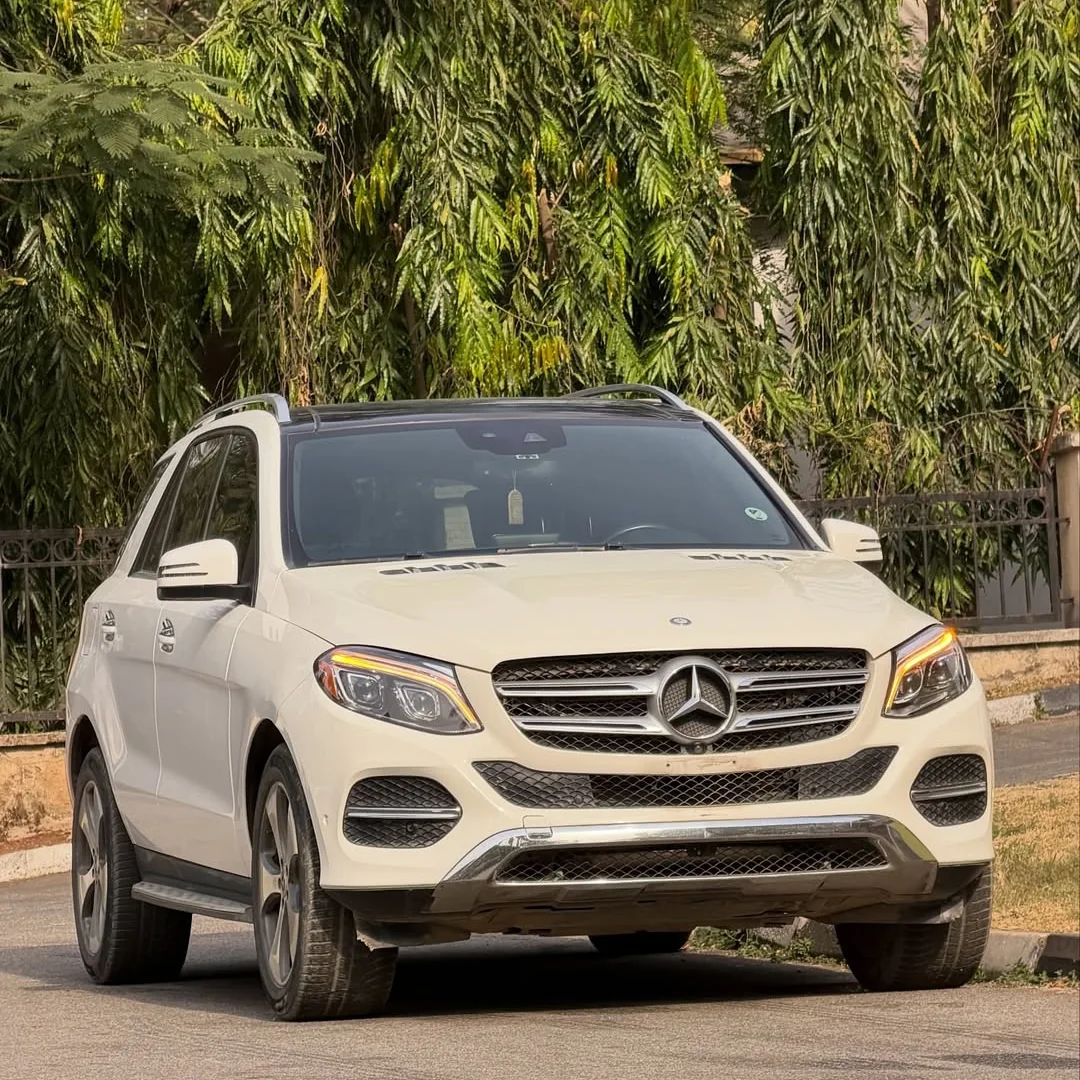 Luxury SUV: Full Option, Duty Paid, 70K Miles