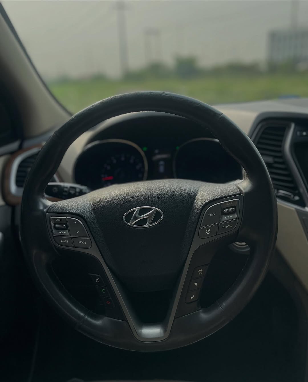 2015 Hyundai Santa Fe: Panoramic Sunroof & 3 Rows