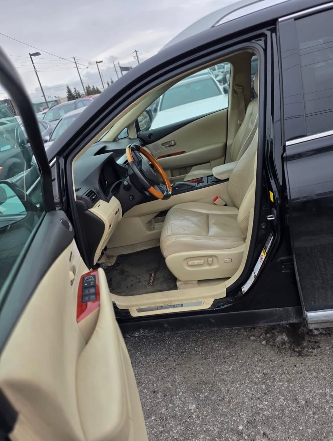 Luxury Lexus RX 350: Loaded & Export-Ready