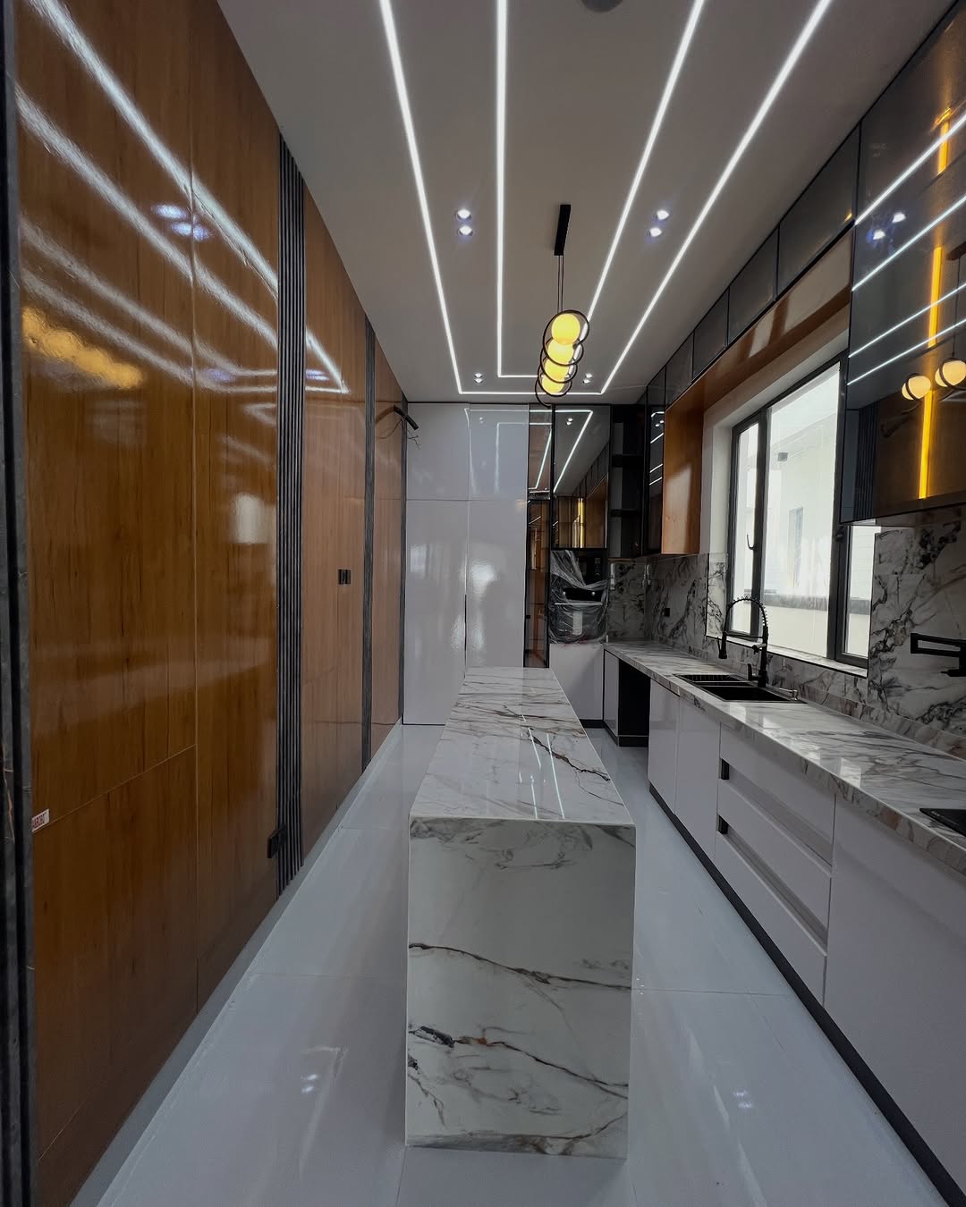 Lekki’s Ultimate 5-Bedroom Estate Oasis