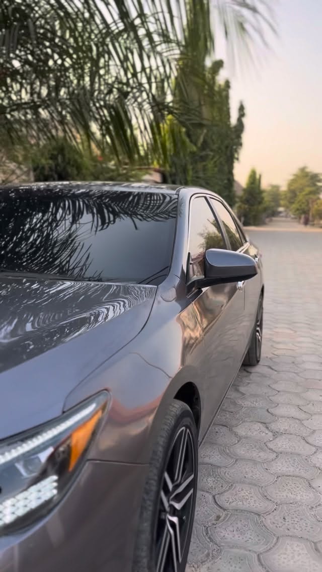 Immaculate 2016 Camry SE: Duty Paid, Ready Now