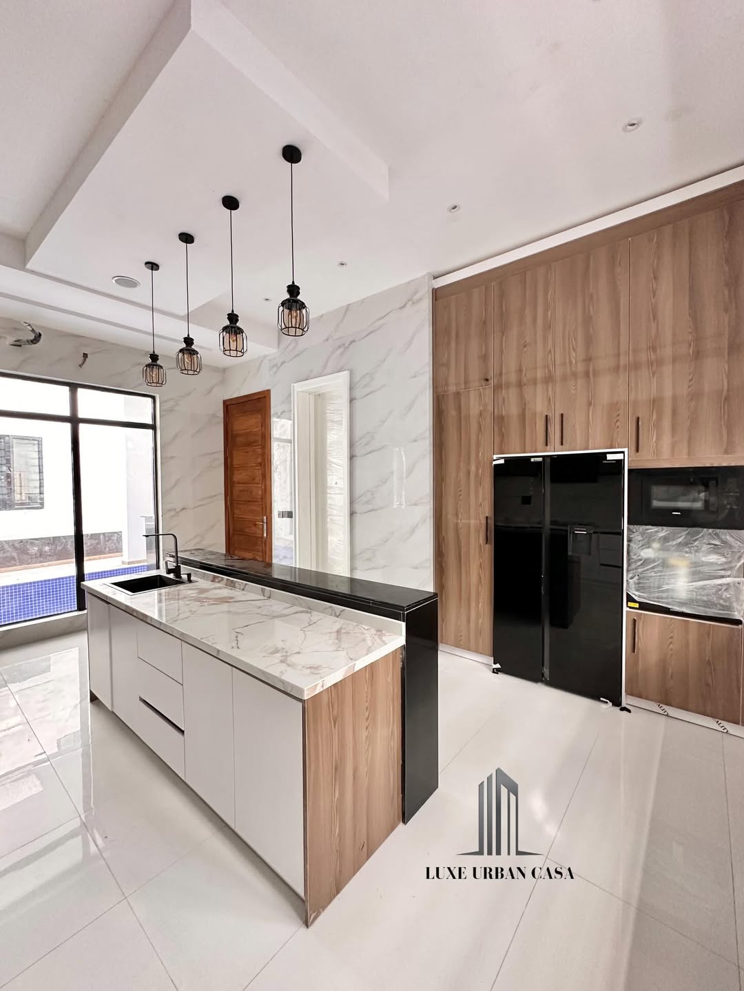 Lekki’s Ultimate 5-Bedroom Oasis with Pool