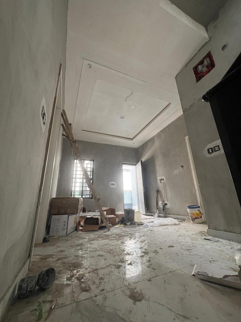 Magodo’s Finest: 4-Bedroom Haven with BQ & Prime Access