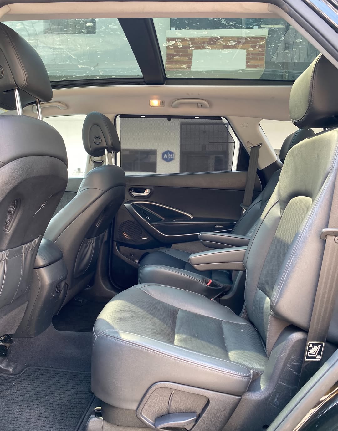 2015 Hyundai Santa Fe Ultimate: Pristine & Loaded