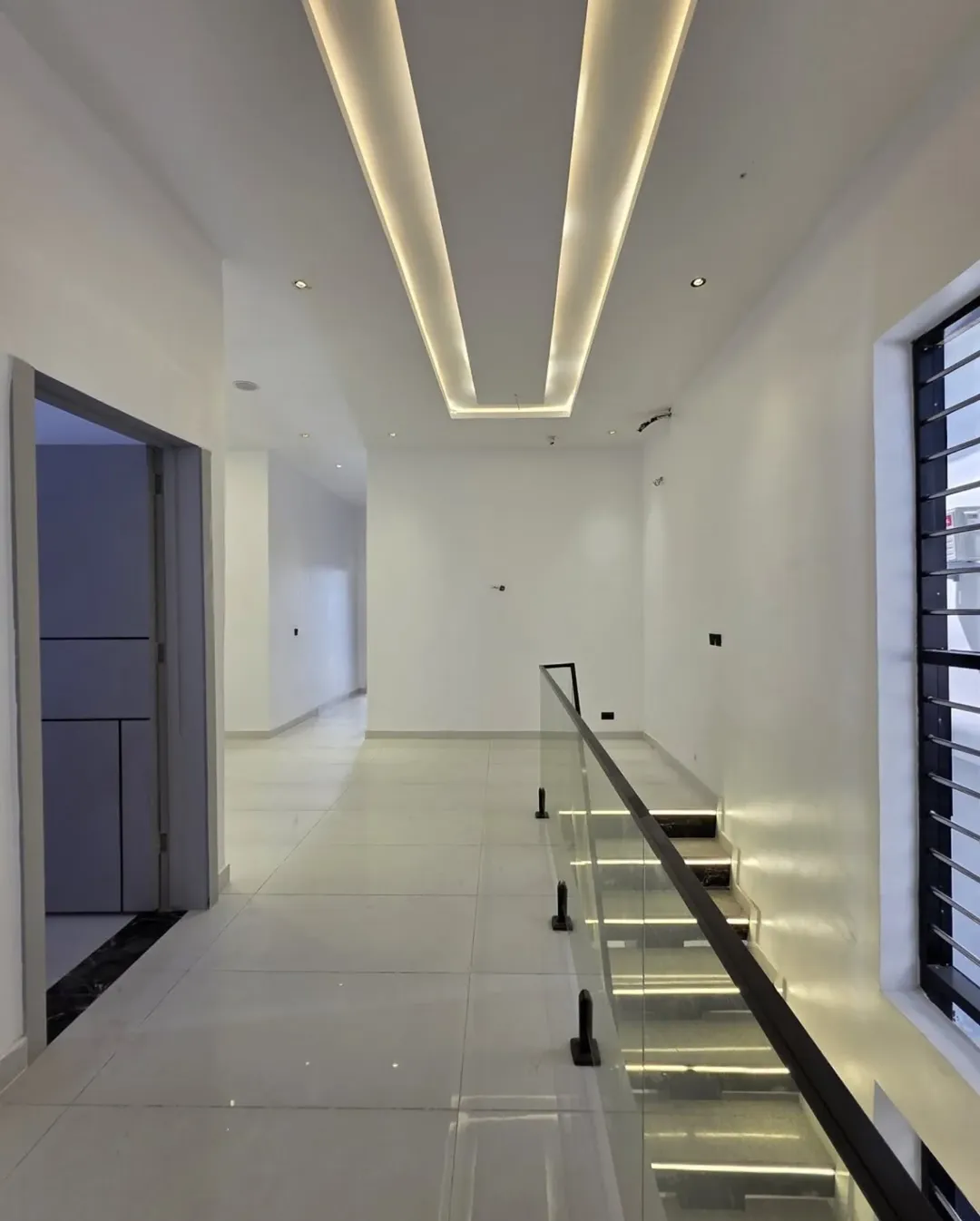 5-Bed Ajah Palace: Pool, Jacuzzi & 24/7 Security